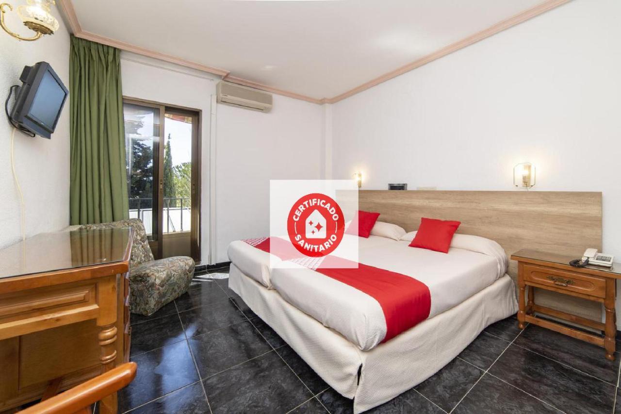 Hotel El Prado By Vivere Stays Carrascosa del Campo Ngoại thất bức ảnh